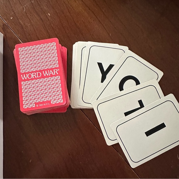 Vintage 1983 Whitman Word War Competitive Crossword Puzzle Board Game - Picture 4 of 9